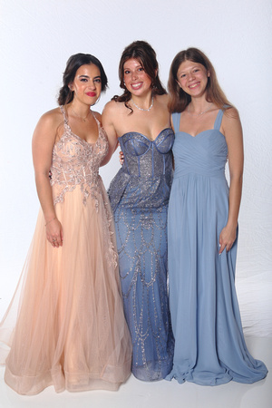 St. Pete High Prom 2023 White Backdrop A by Firefly Event Photography (351)