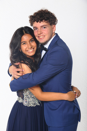 St. Pete High Prom 2023 White Backdrop A by Firefly Event Photography (319)
