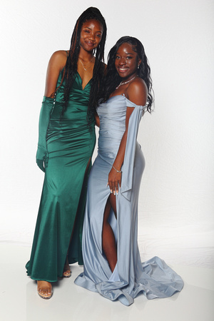 St. Pete High Prom 2023 White Backdrop A by Firefly Event Photography (576)