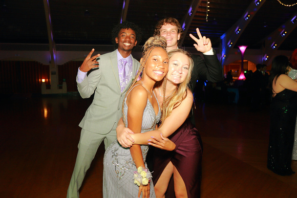 St. Pete High Prom 2023 Candid Iamges by Firefly Event Photography (68)