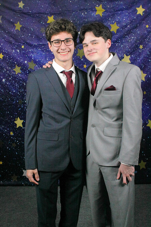 Star Backdrop Sickles Prom 2023 by Firefly Event Photography (23)