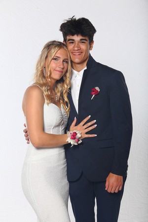 St. Pete High Prom 2023 White Backdrop A by Firefly Event Photography (425)