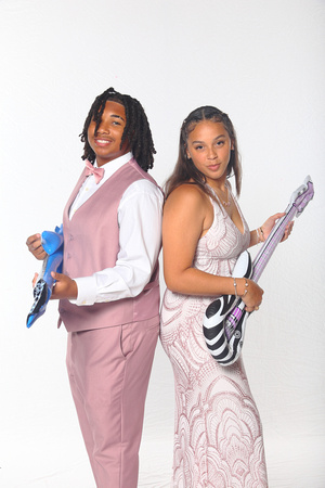 St. Pete High Prom 2023 White Backdrop A by Firefly Event Photography (375)