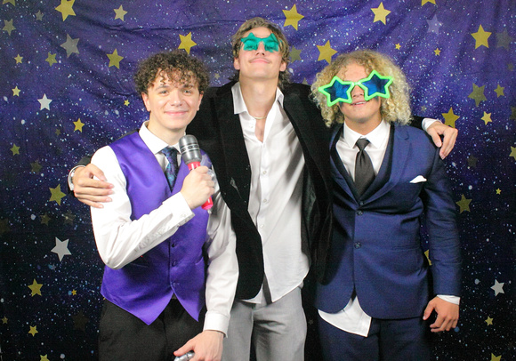 Star Backdrop Sickles Prom 2023 by Firefly Event Photography (376)