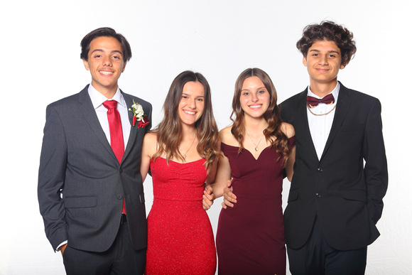St. Pete High Prom 2023 White Backdrop A by Firefly Event Photography (149)