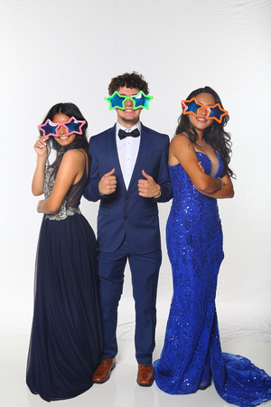 St. Pete High Prom 2023 White Backdrop A by Firefly Event Photography (444)