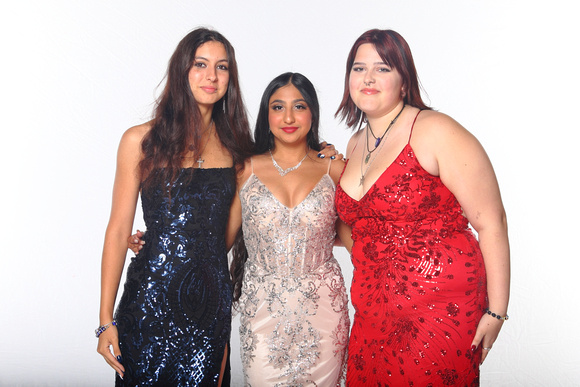 St. Pete High Prom 2023 White Backdrop A by Firefly Event Photography (193)