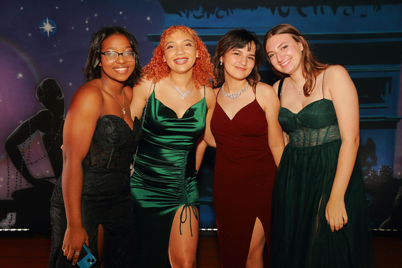 St. Pete High Prom 2023 Candid Iamges by Firefly Event Photography (39)