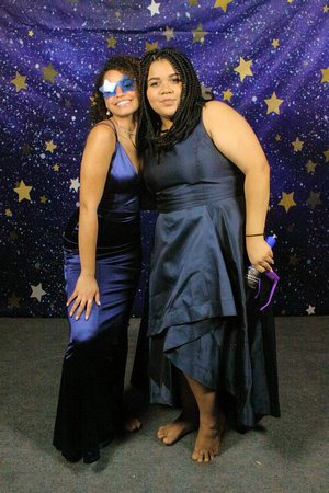 Star Backdrop Sickles Prom 2023 by Firefly Event Photography (340)