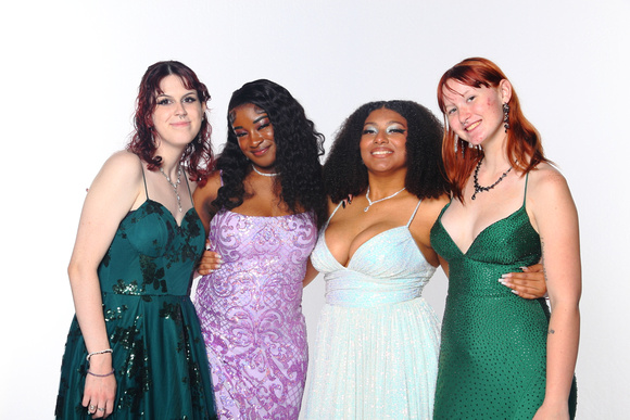 Chamberlain High Prom 2023 White Backbackground by Firefly Event Photography (400)