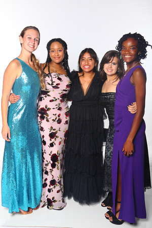 St. Pete High Prom 2023 White Backdrop A by Firefly Event Photography (337)