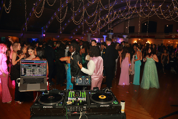 St. Pete High Prom 2023 Candid Iamges by Firefly Event Photography (145)