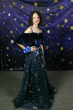 Star Backdrop Sickles Prom 2023 by Firefly Event Photography (438)