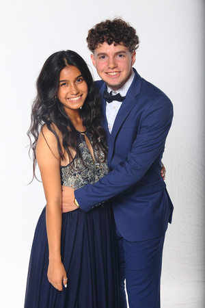St. Pete High Prom 2023 White Backdrop A by Firefly Event Photography (317)