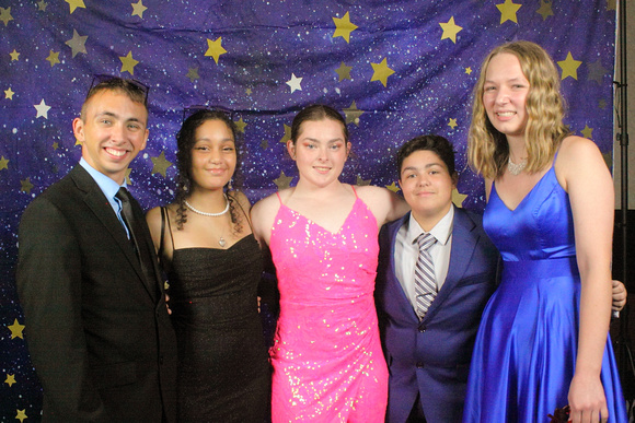 Star Backdrop Sickles Prom 2023 by Firefly Event Photography (87)