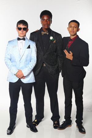 St. Pete High Prom 2023 White Backdrop A by Firefly Event Photography (484)