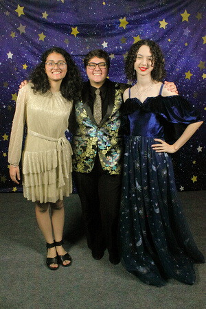 Star Backdrop Sickles Prom 2023 by Firefly Event Photography (435)