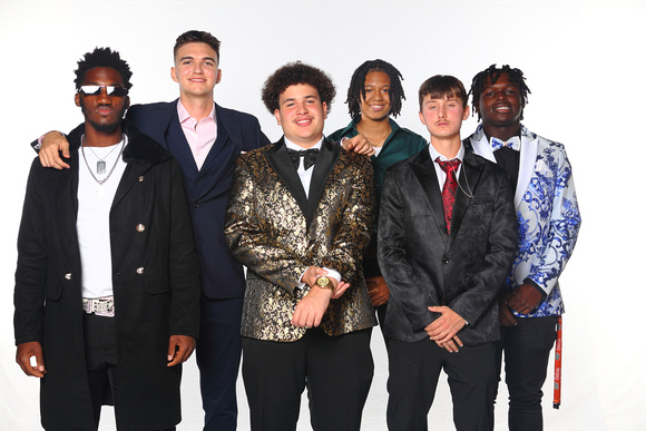 St. Pete High Prom 2023 White Backdrop A by Firefly Event Photography (45)