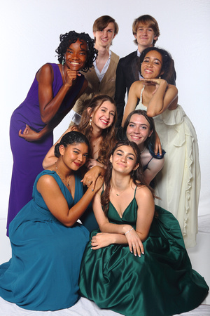 St. Pete High Prom 2023 White Backdrop A by Firefly Event Photography (569)