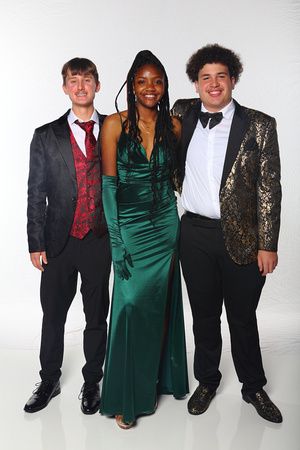 St. Pete High Prom 2023 White Backdrop A by Firefly Event Photography (371)