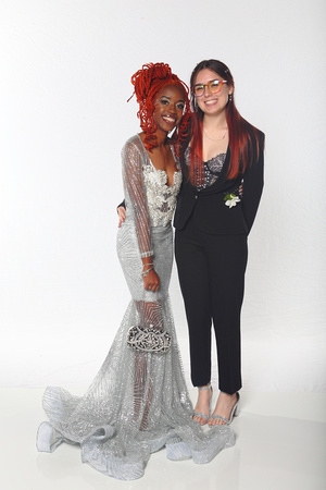 St. Pete High Prom 2023 White Backdrop A by Firefly Event Photography (461)