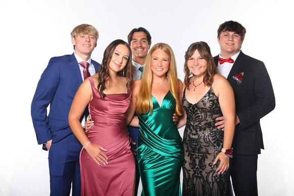 St. Pete High Prom 2023 White Backdrop A by Firefly Event Photography (99)