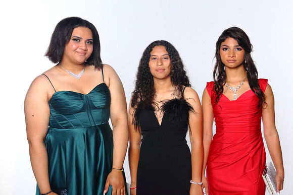 Chamberlain High Prom 2023 White Backbackground by Firefly Event Photography (366)