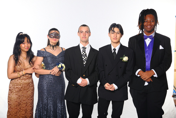 St. Pete High Prom 2023 White Backdrop A by Firefly Event Photography (174)