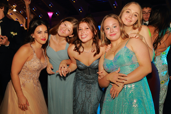 St. Pete High Prom 2023 Candid Iamges by Firefly Event Photography (154)