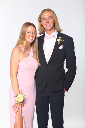 St. Pete High Prom 2023 White Backdrop A by Firefly Event Photography (379)