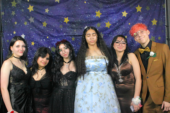 Star Backdrop Sickles Prom 2023 by Firefly Event Photography (206)