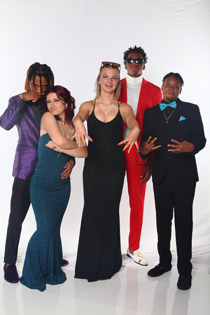 St. Pete High Prom 2023 White Backdrop A by Firefly Event Photography (545)