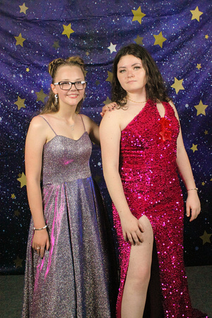 Star Backdrop Sickles Prom 2023 by Firefly Event Photography (222)