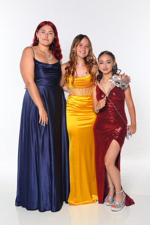 St. Pete High Prom 2023 White Backdrop A by Firefly Event Photography (42)
