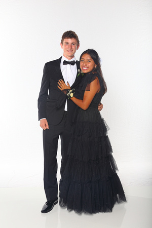 St. Pete High Prom 2023 White Backdrop A by Firefly Event Photography (384)
