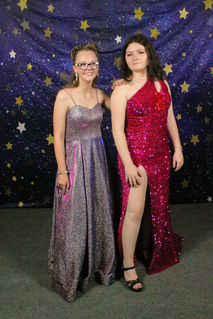 Star Backdrop Sickles Prom 2023 by Firefly Event Photography (221)