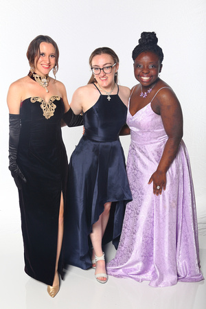 St. Pete High Prom 2023 White Backdrop A by Firefly Event Photography (308)