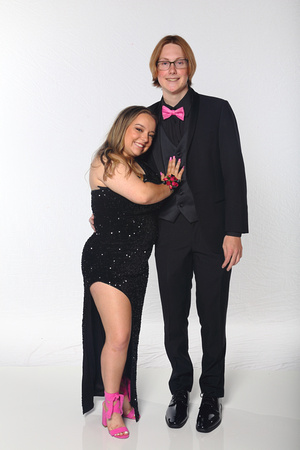St. Pete High Prom 2023 White Backdrop A by Firefly Event Photography (405)