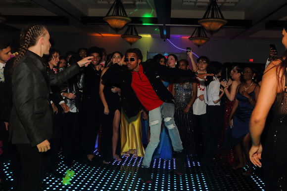Sickles High Prom 2024 Candids by Firefly Event Photography (6)