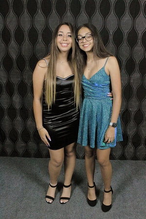 Sickles High Homecoming 2021 Black and Grey Backdrop Images by Firefly Event Photography (19)