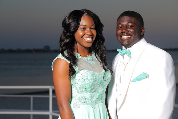 Lakewood High Prom 2018 Outside Boardwalk  by Firefly Event Photography (150)