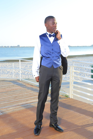 Lakewood High Prom 2018 Outside Boardwalk  by Firefly Event Photography (27)