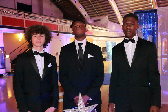 St. Pete High Prom 2024 Candids by Firefly Event Photography (14)