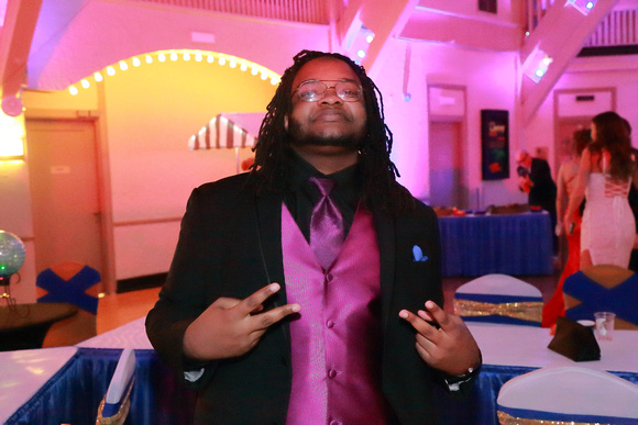 St. Pete High Prom 2024 Candids by Firefly Event Photography (28)