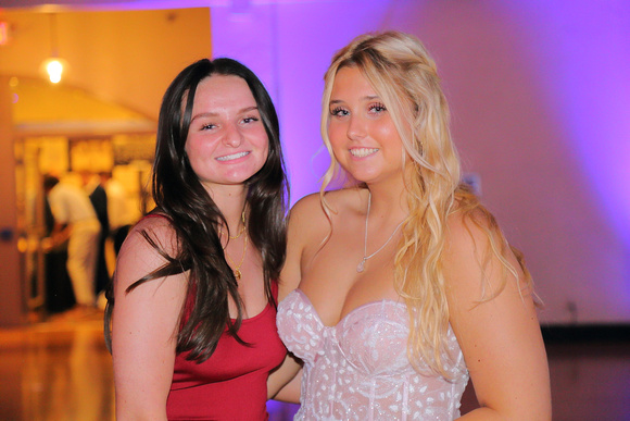 St. Pete High Prom 2024 Candids by Firefly Event Photography (35)