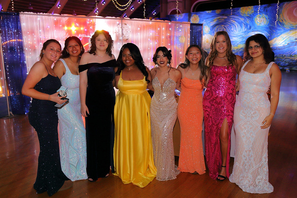 St. Pete High Prom 2024 Candids by Firefly Event Photography (39)