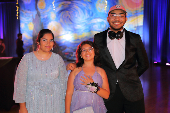St. Pete High Prom 2024 Candids by Firefly Event Photography (61)