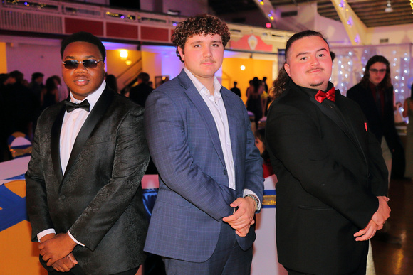 St. Pete High Prom 2024 Candids by Firefly Event Photography (63)