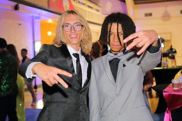 St. Pete High Prom 2024 Candids by Firefly Event Photography (69)