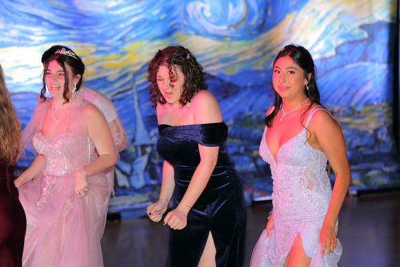 St. Pete High Prom 2024 Candids by Firefly Event Photography (83)